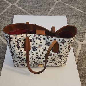 Dooney & Bourke White and Brown Patterned Tote